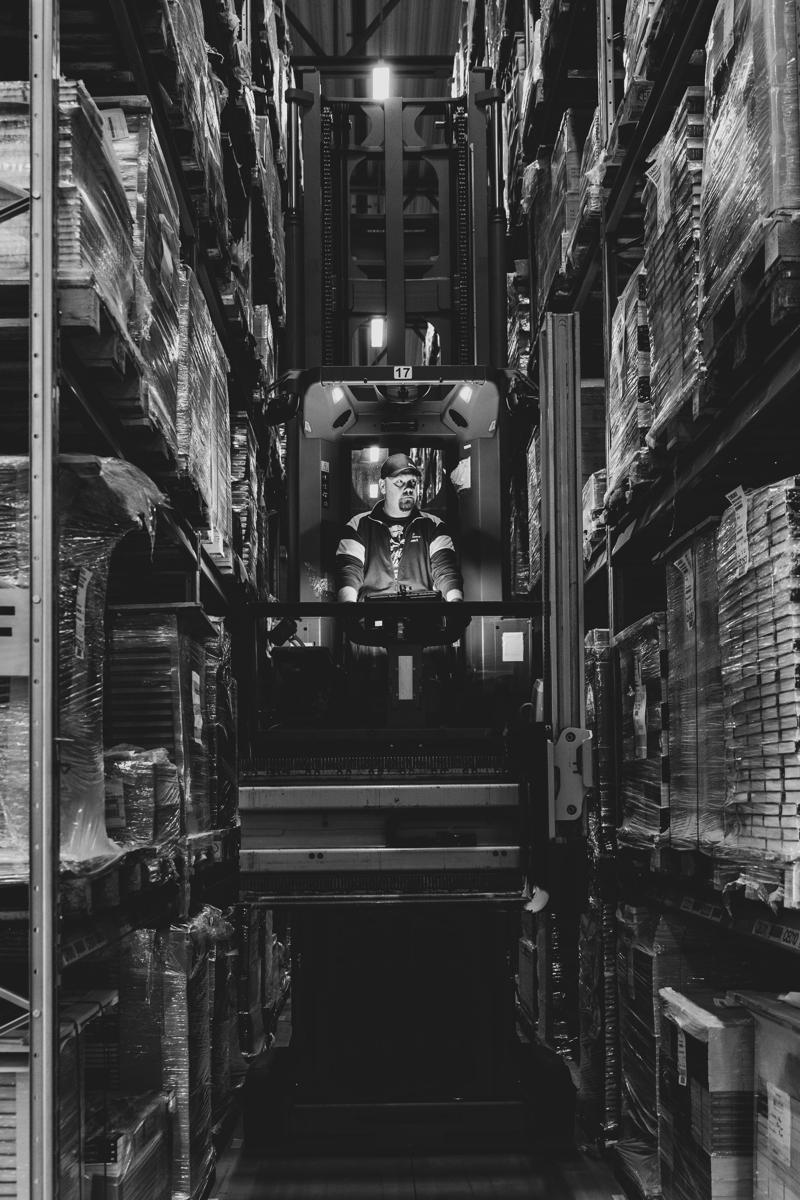 Loading goods